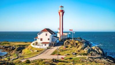 Lighthouse-Canada.jpg