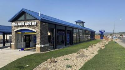 Tidal Wave Auto Spa-A.jpg